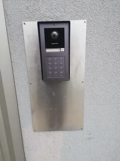 Intercom retrofit